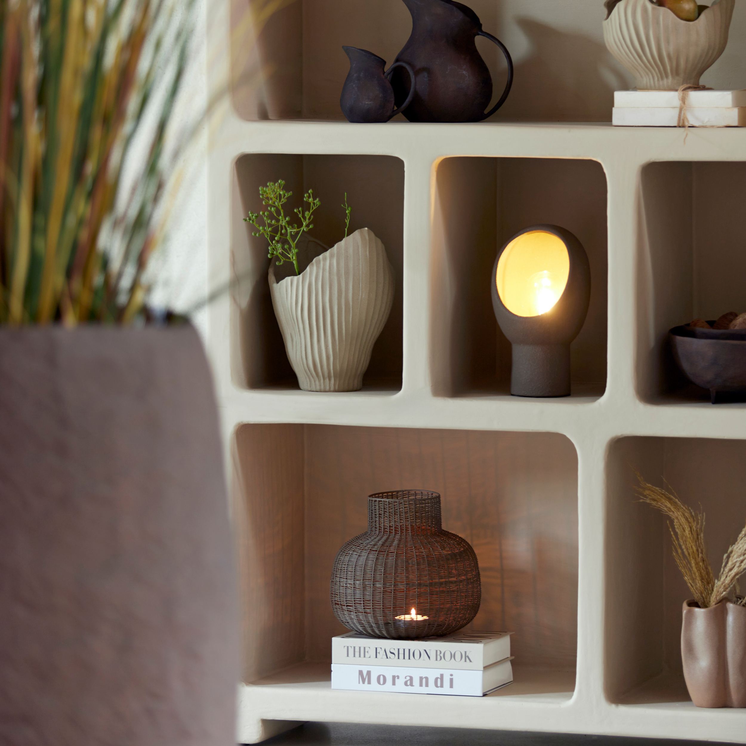 Blanca - Spacious Organic-Style Display Shelf In Beige